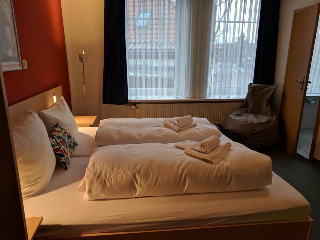 Aprotos Lueneburger Hof Hotel Munster im Heidekreis Ngoại thất bức ảnh
